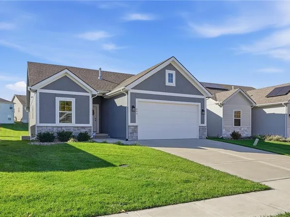 643 NW 110th St, Kansas City, MO 64155