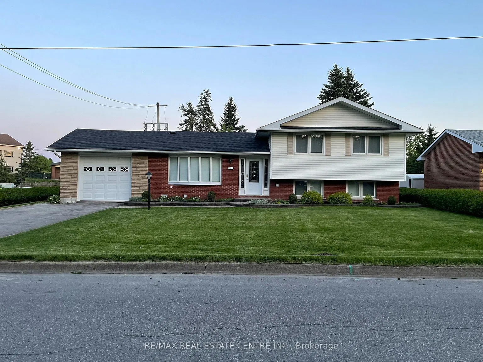 3 bed, $2,350 — Photo 1