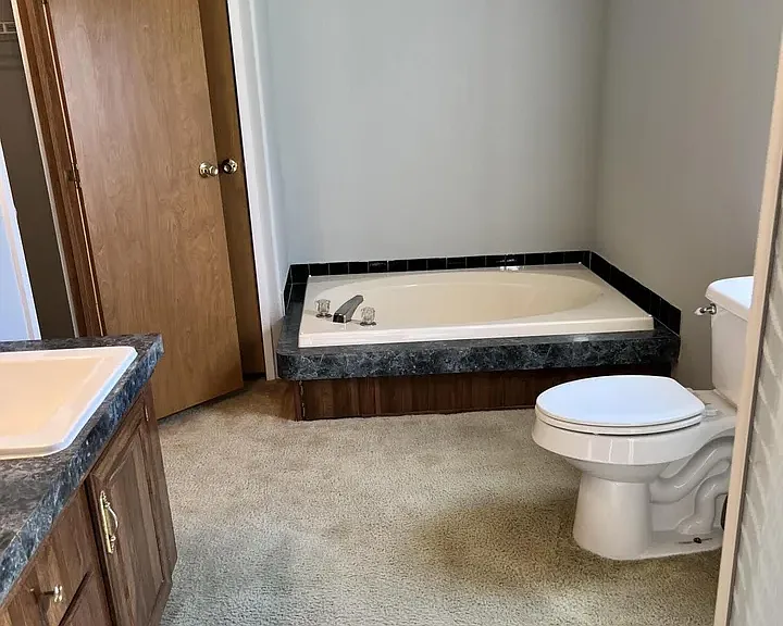 6254 Shady Creek Dr — Photo 10