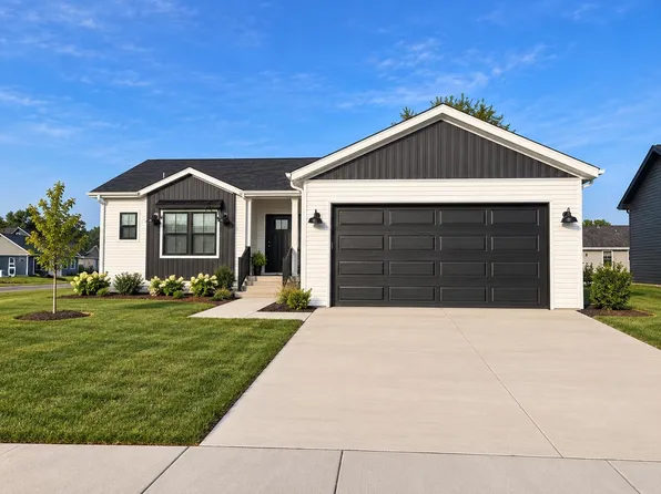 403 E 11th St, Brodhead, WI 53520