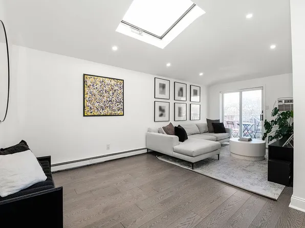 8110 Avenue 136, Brooklyn, NY 11236