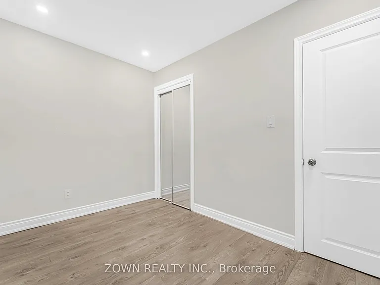 5866 Valley Way #MAIN LEVEL — Photo 14