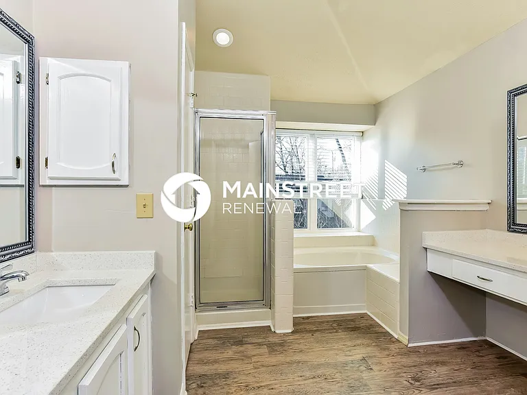 Main Bathroom