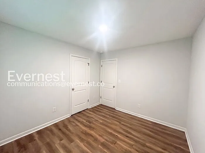 5275 Hanover St — Photo 15