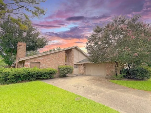 13103 Waldemere Dr, Houston, TX 77077