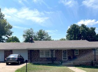 1217 Spruce Ave, Berryville, AR 72616