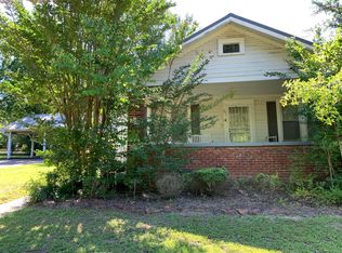223 S Commerce St, Ackerman, MS 39735
