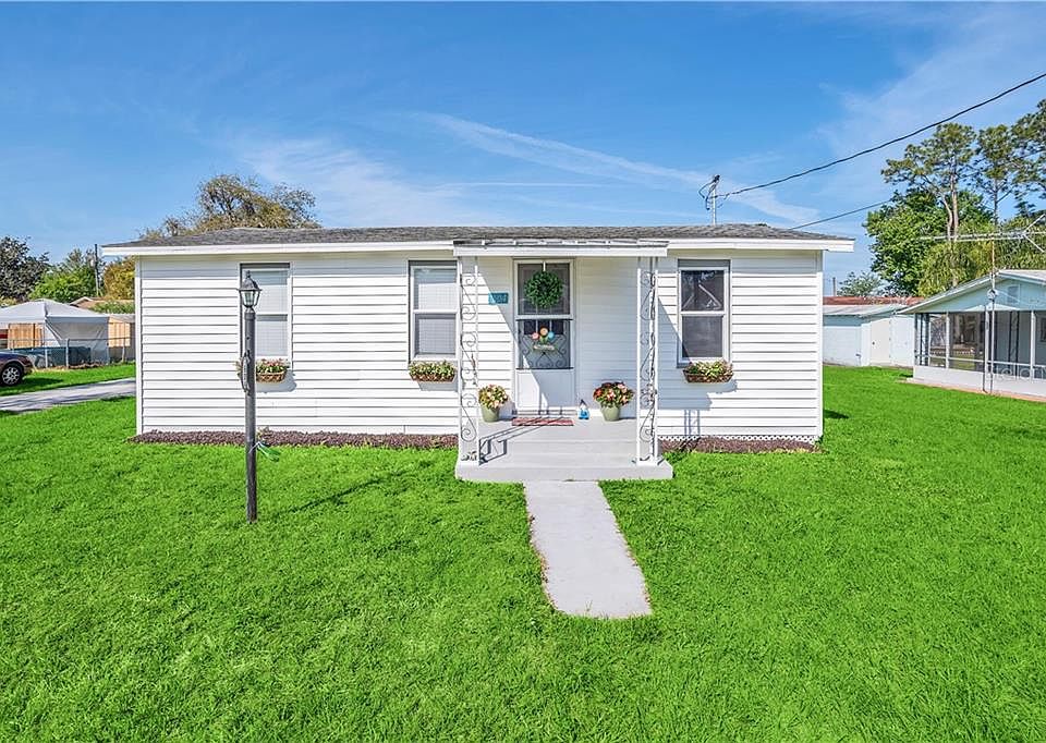 1st image of 1604 Trout Blvd