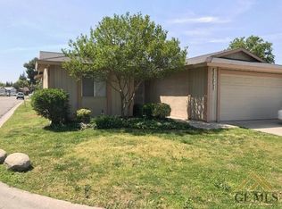 4601 Baybrook Way, Bakersfield, CA 93313