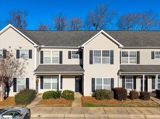 48 Ridgestone Cir, Mauldin, SC 29662