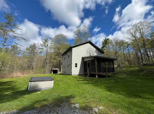 1377 Old Depot Rd, Shaftsbury, VT 05262