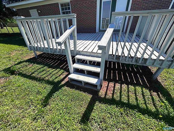 4th image of 21 Morningside Dr