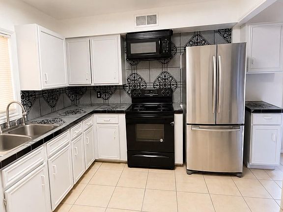 5th image of 10603 Silkwood Dr