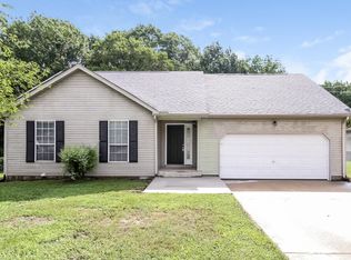 610 Angel Way Ct, La Vergne, TN 37086