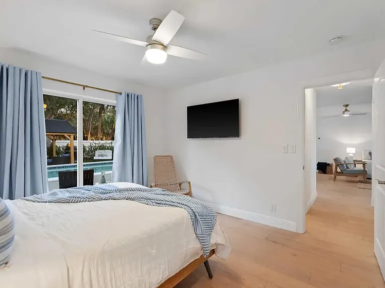 14051 Leeward Way — Photo 27
