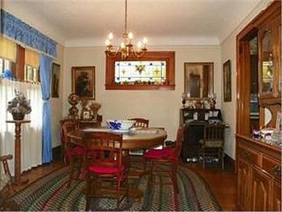 3rd image of 32 Lovall Ave
