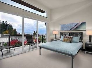 1508 44th Ave SW, Seattle, WA 98116