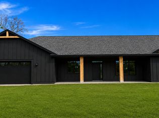 3074 317th Ct NW, Cambridge, MN 55008