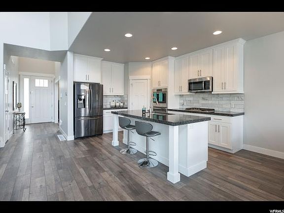 3rd image of 7327 W New Flaxton Ct
