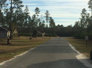 6201 Fox Run Cir, Blackshear, GA 31516