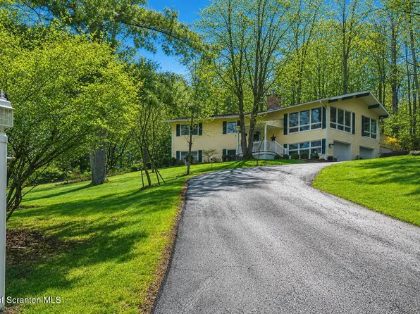 480 N Gravel Pond Rd, Clarks Summit, PA 18411