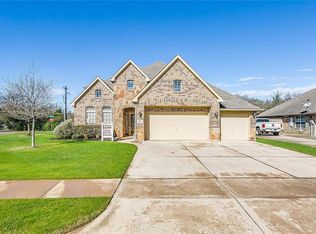 801 Valley Ridge Rd, Burleson, TX 76028