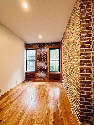 Rented by Douglas Elliman | media 10