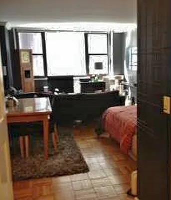 Rented by City Connections Realty | media 6