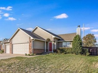 1013 N Crest St, Wichita, KS 67206