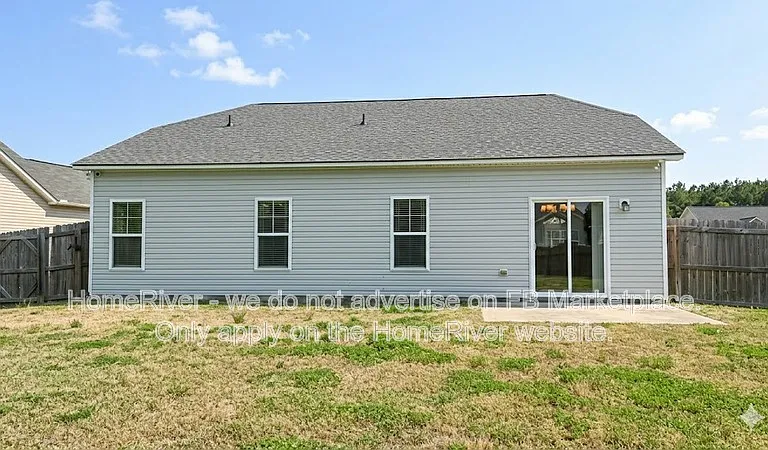 676 Broad Dr — Photo 4