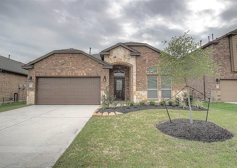 1st image of 25419 Farrier Dr