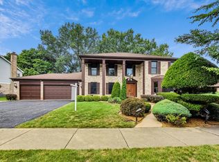 3938 N Proctor Cir, Arlington Heights, IL 60004