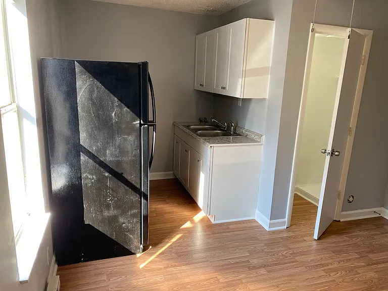 3805 Miriam Dr #5 — Photo 6