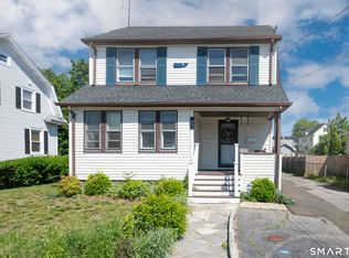 84 Jewett Avenue, Bridgeport, CT 06606