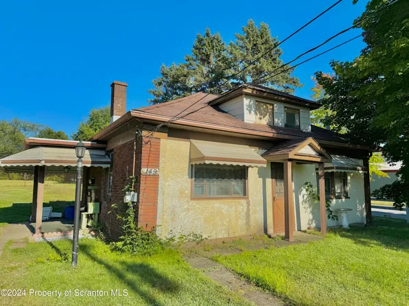 149 E Grace St, Old Forge, PA 18518