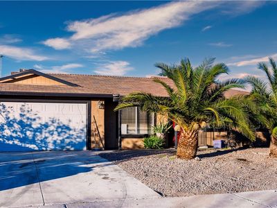 517 Longtree Ave, Henderson, NV, 89011