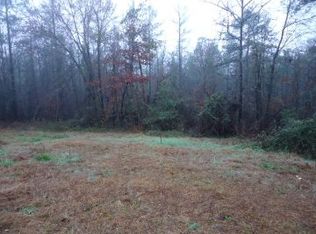 121 River Bend Dr, Macon, GA 31211