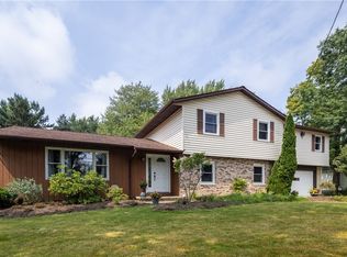 868 Trebisky Rd, South Euclid, OH 44121