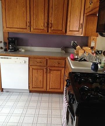 5th image of 210 N Cherry St
