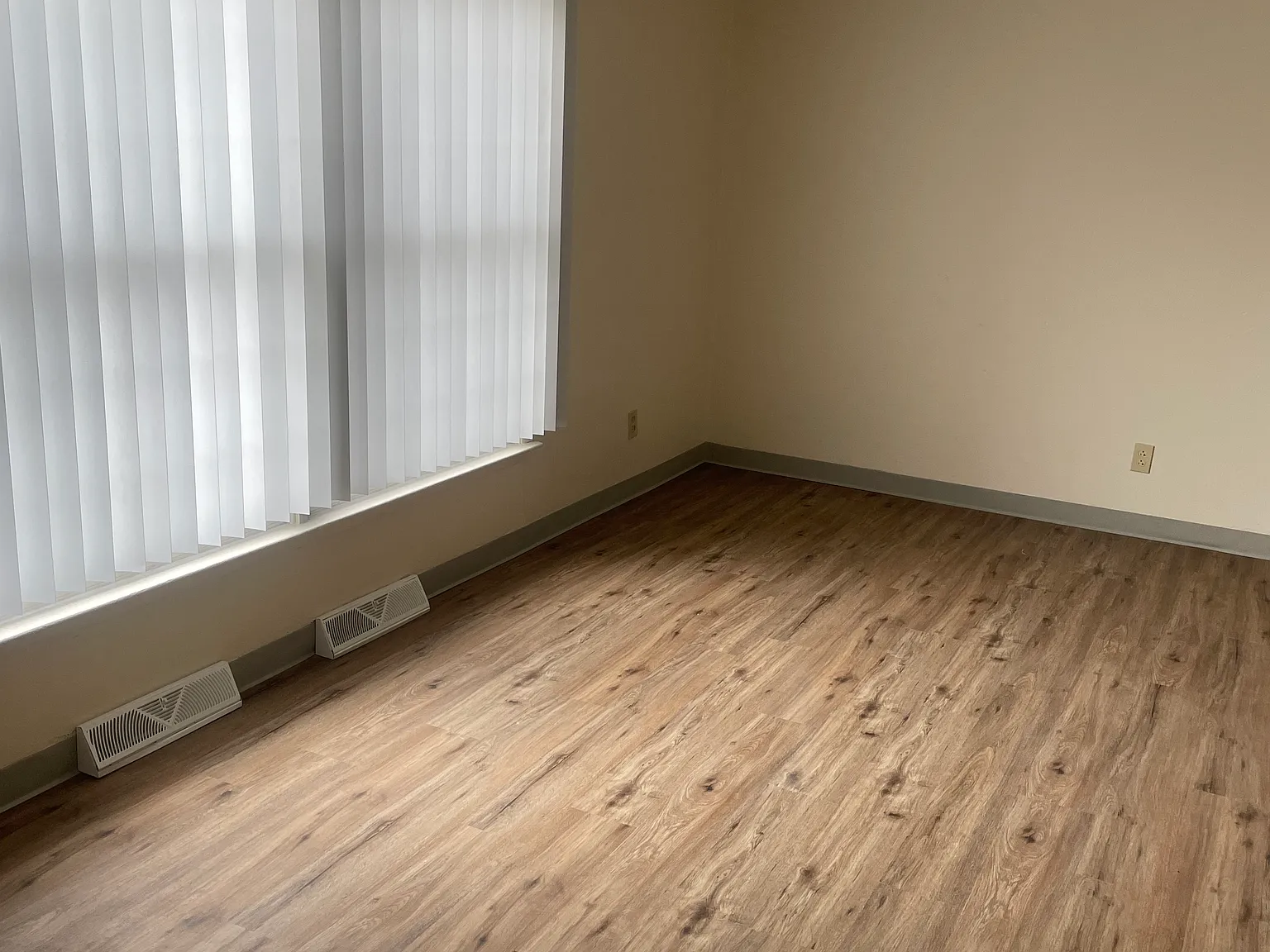 Parker Place — Photo 4