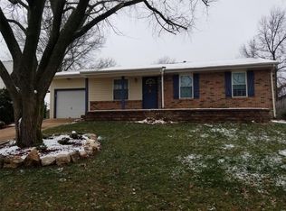 2313 Chelsea Ct, High Ridge, MO 63049