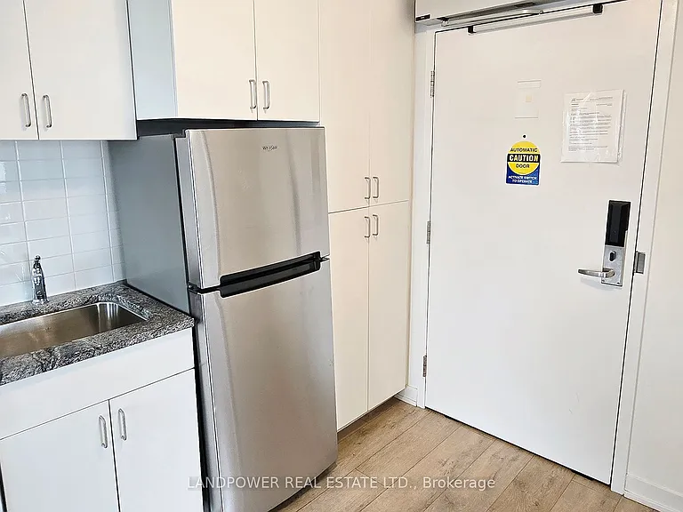 1800 Simcoe St N #313 — Photo 15