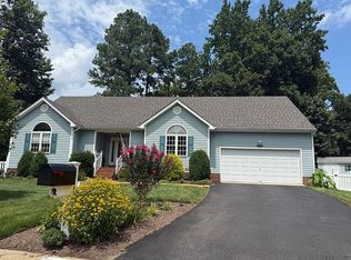 1407 Nevis Ct, Midlothian, VA 23114