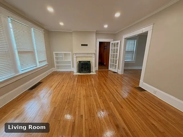 568 S Irwin Ave — Photo 7