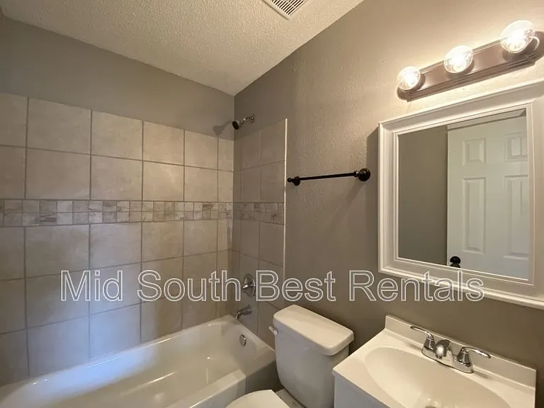3819 Jasmine Dr — Photo 3