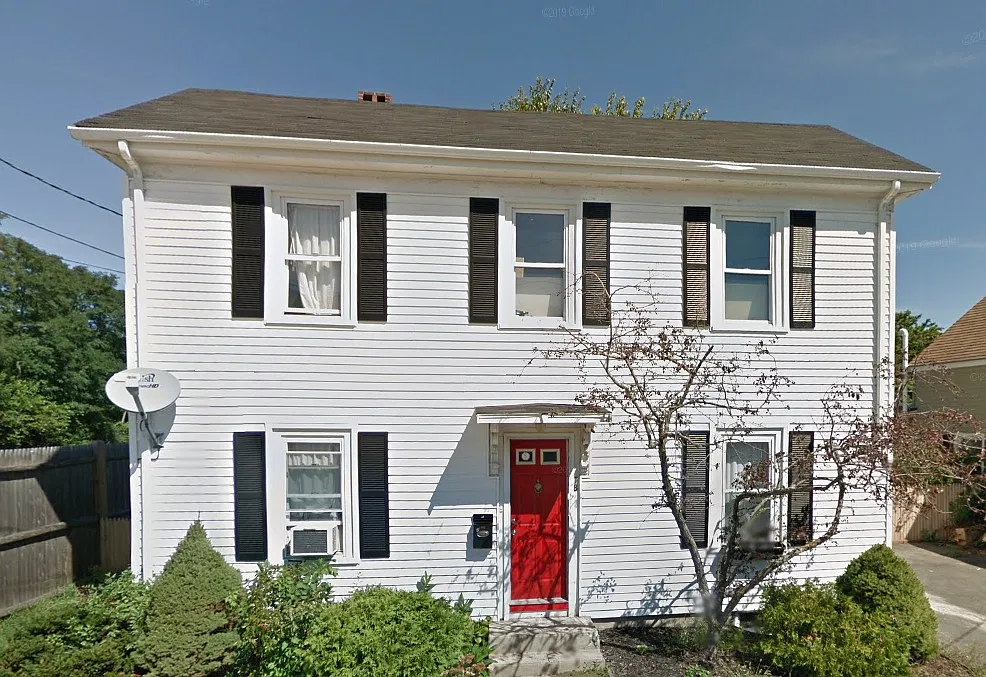 18 Burnside St — Photo 2
