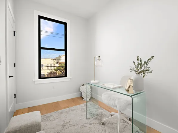 2602 Palisade Avenue image 10 of 13