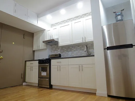 Rented by Brickwood Realty | media 16