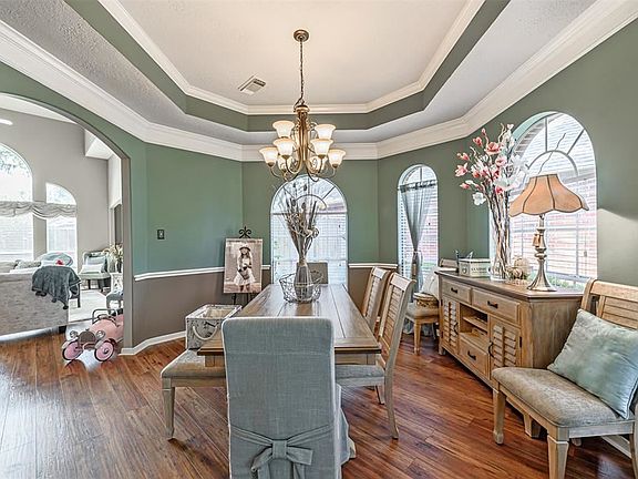 2nd image of 15435 Juniper Cove Ct