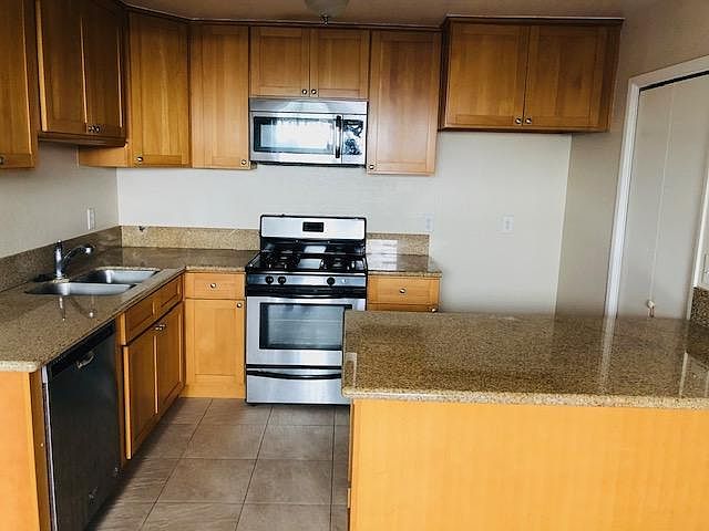 2nd image of 16471 Waterway Cir #B